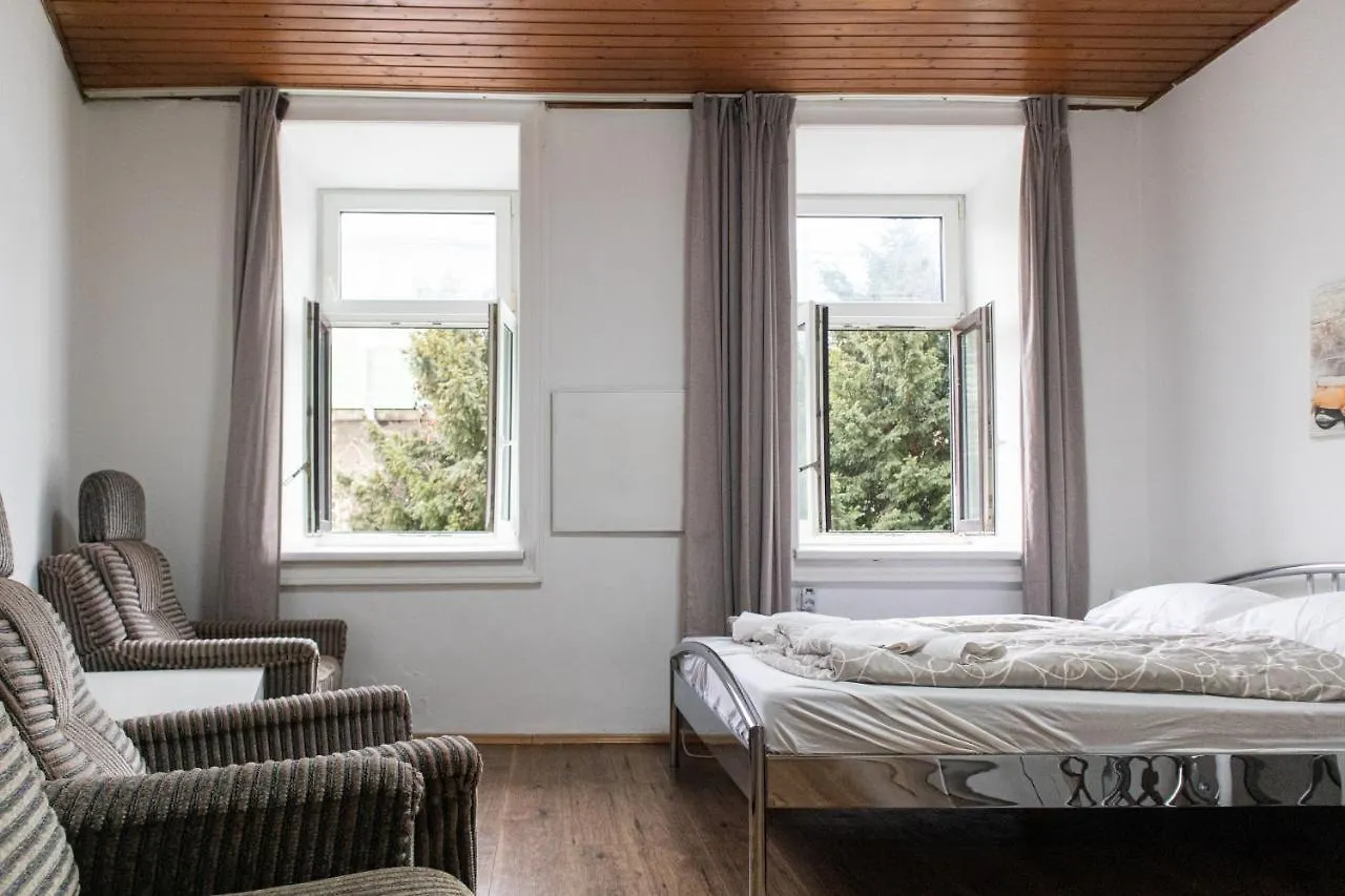Neat Studio Near Millenium Tower Vienna