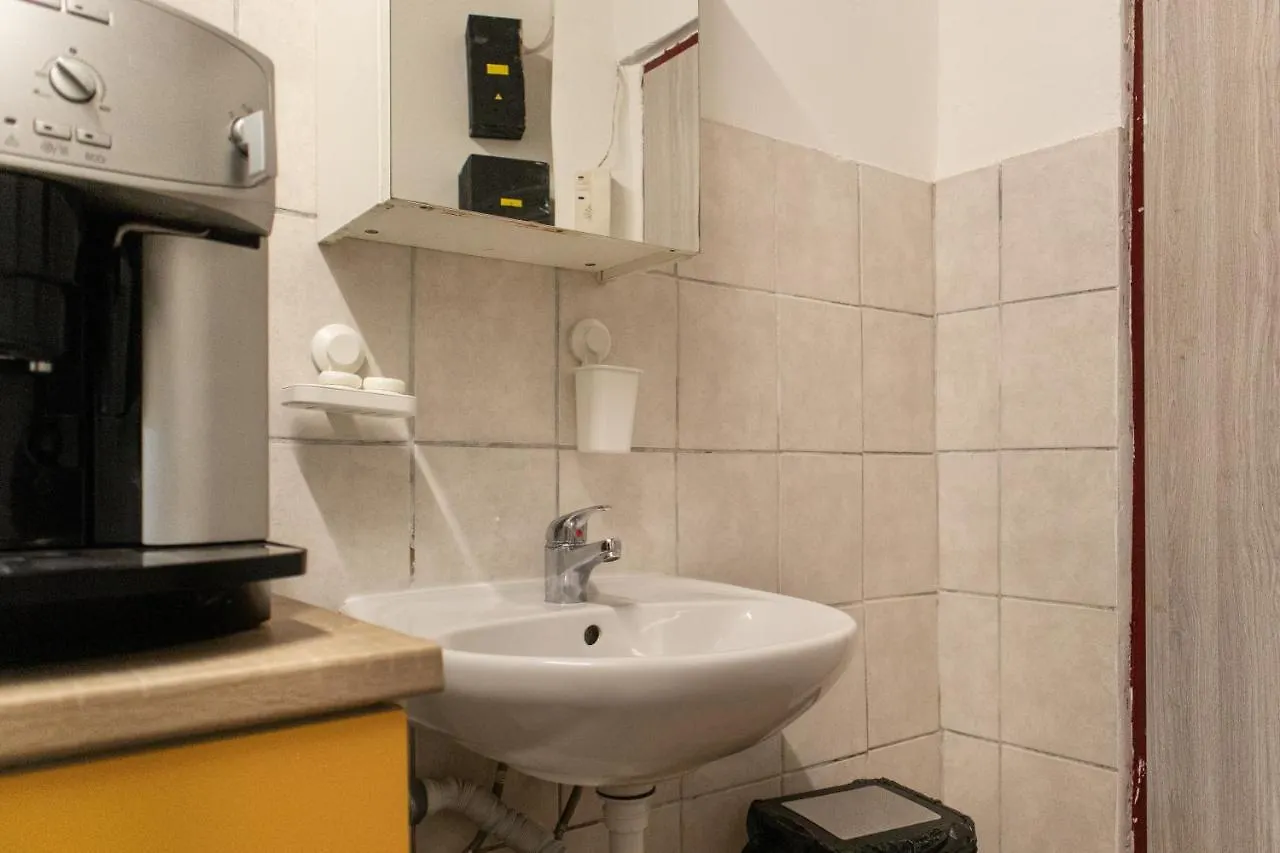 Apartament Neat Studio Near Millenium Tower Wiedeń