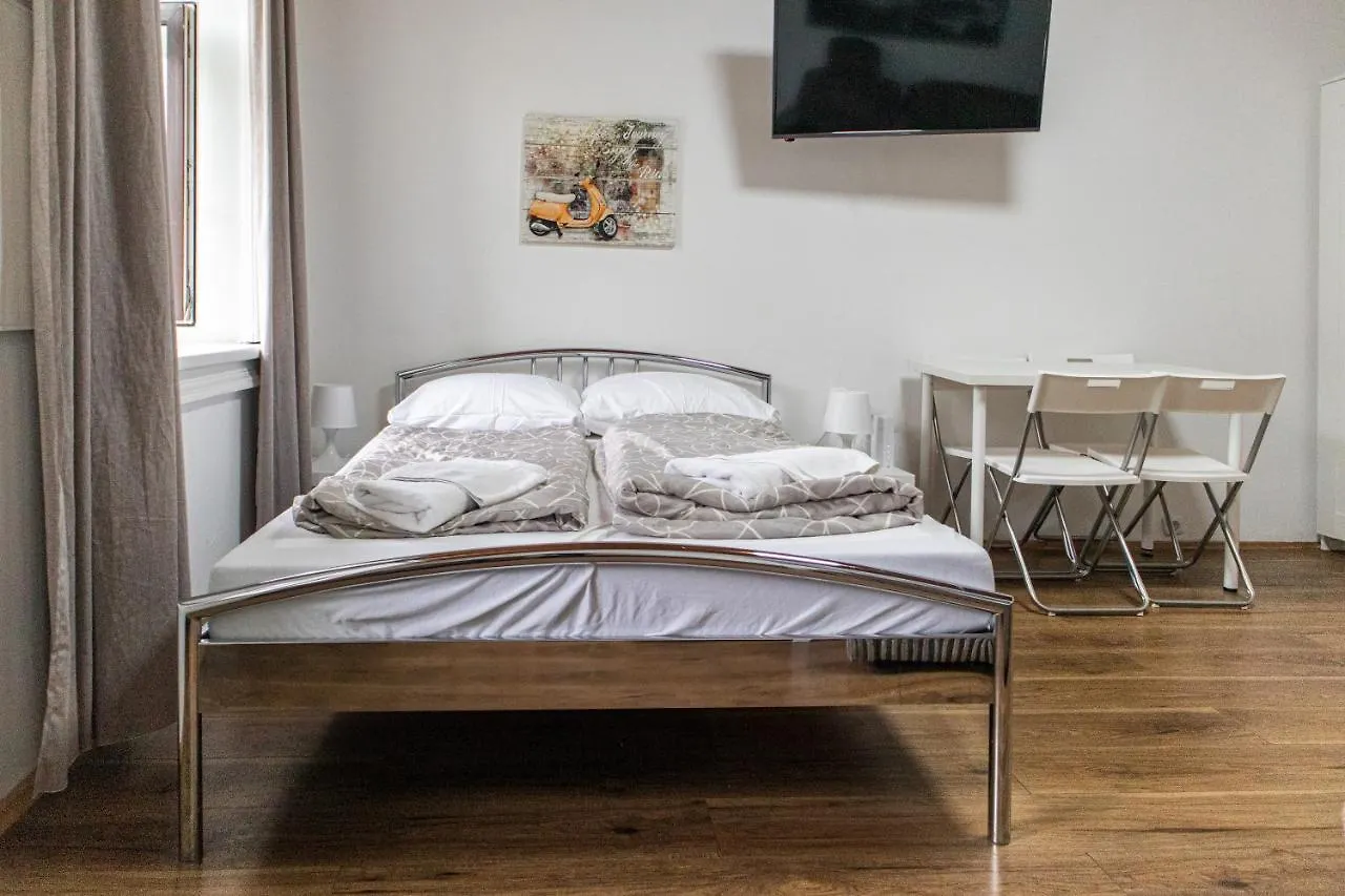 Apartament Neat Studio Near Millenium Tower Wiedeń